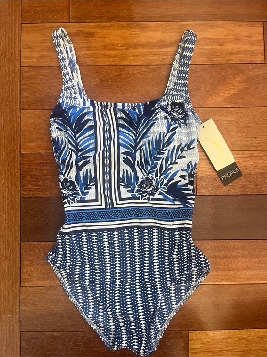 Profile By Gottex Other - Profile By Gottex Navy and White Botanical Print One-Piece Swimsuit